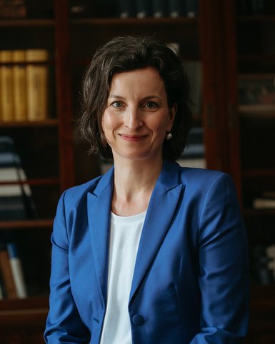 Professor Dr. Katrin Burmeister-Lamp | EBS